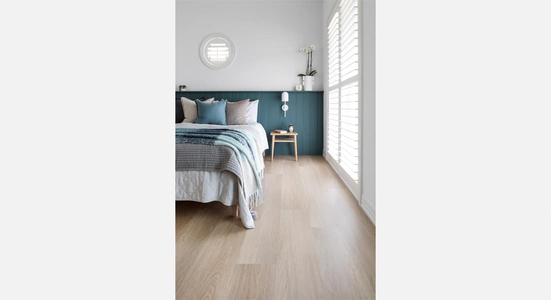 Orton Oak Vinyl Planks | Timbarra Vinyl Planks | Signature Floors - Vinyl Plank Flooring | Brown Vinyl Wood Planks | Wooden Flooring with a Vinyl Planks' sustainability | Oak Flooring Flooring